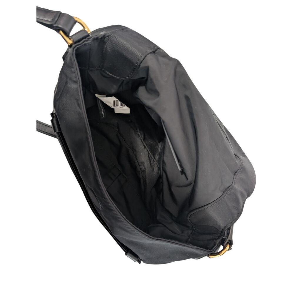 MARC JACOBS! LUXE BLACK SATEEN, GOLD HARDWARE, ZIPPER TOP CROSSBODY, PURSE, BAG! - Picture 10 of 14